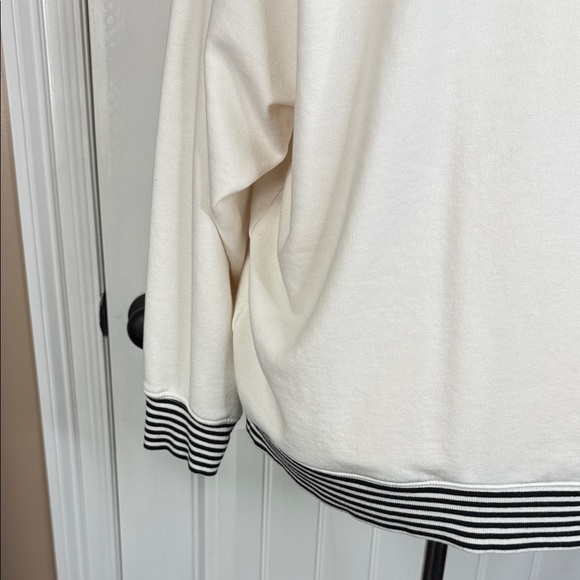 Lou & Grey White and Black Striped Hem Sweatshirt Sz Large - Picture 7 of 13